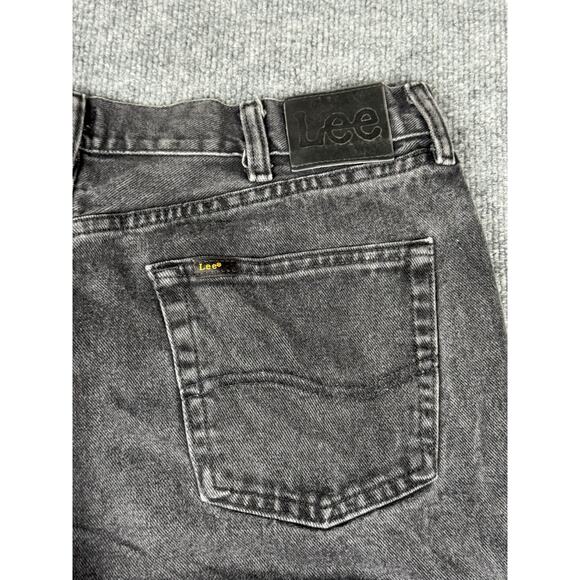 Vintage Lee Jeans 36x32 Black Denim Straight Fit - Picture 5 of 16